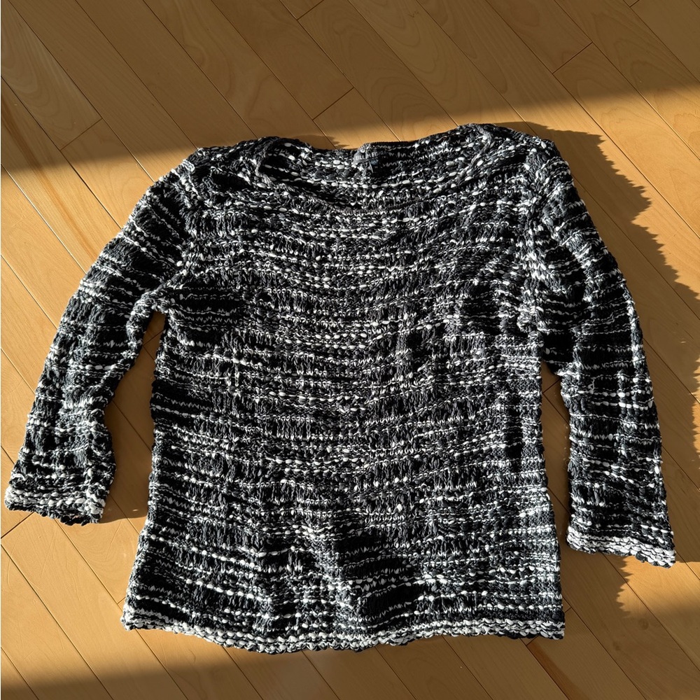 Eileen Fisher black & white textured knit sweater sz M